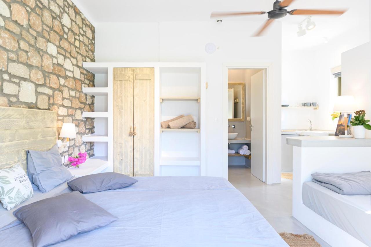 Logos Beach Village Theológos Екстериор снимка